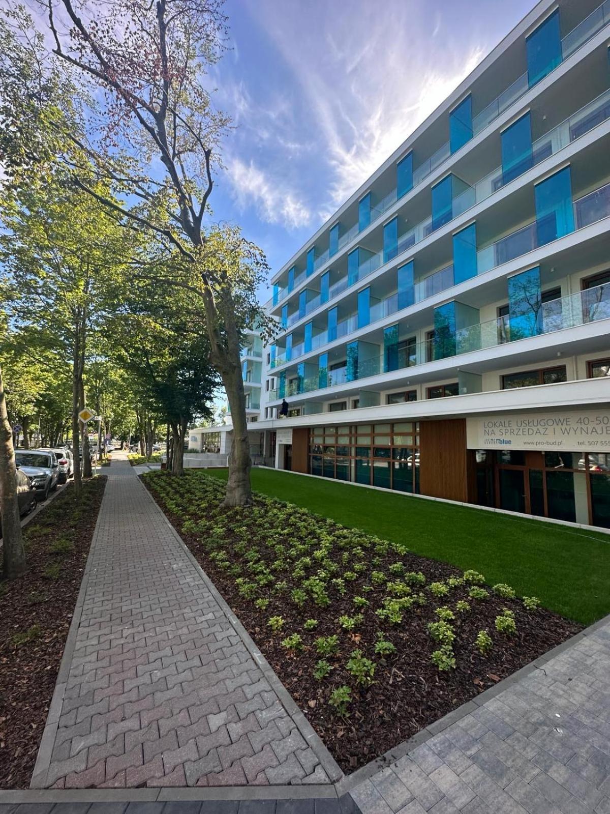 4Summer Kolobrzeg Apartamenty White Blue Sauna & Fitness & Parking 100 Metrow Do Pieknej Szerokiej Piaszczystej Plazy, Wspanialy Widok Z Duzego Tarasu! 100 Meter Zu Einem Schoenen Breiten Sandstrand, Herrliche Aussicht Von Einer Grossen Terrasse! 외부 사진