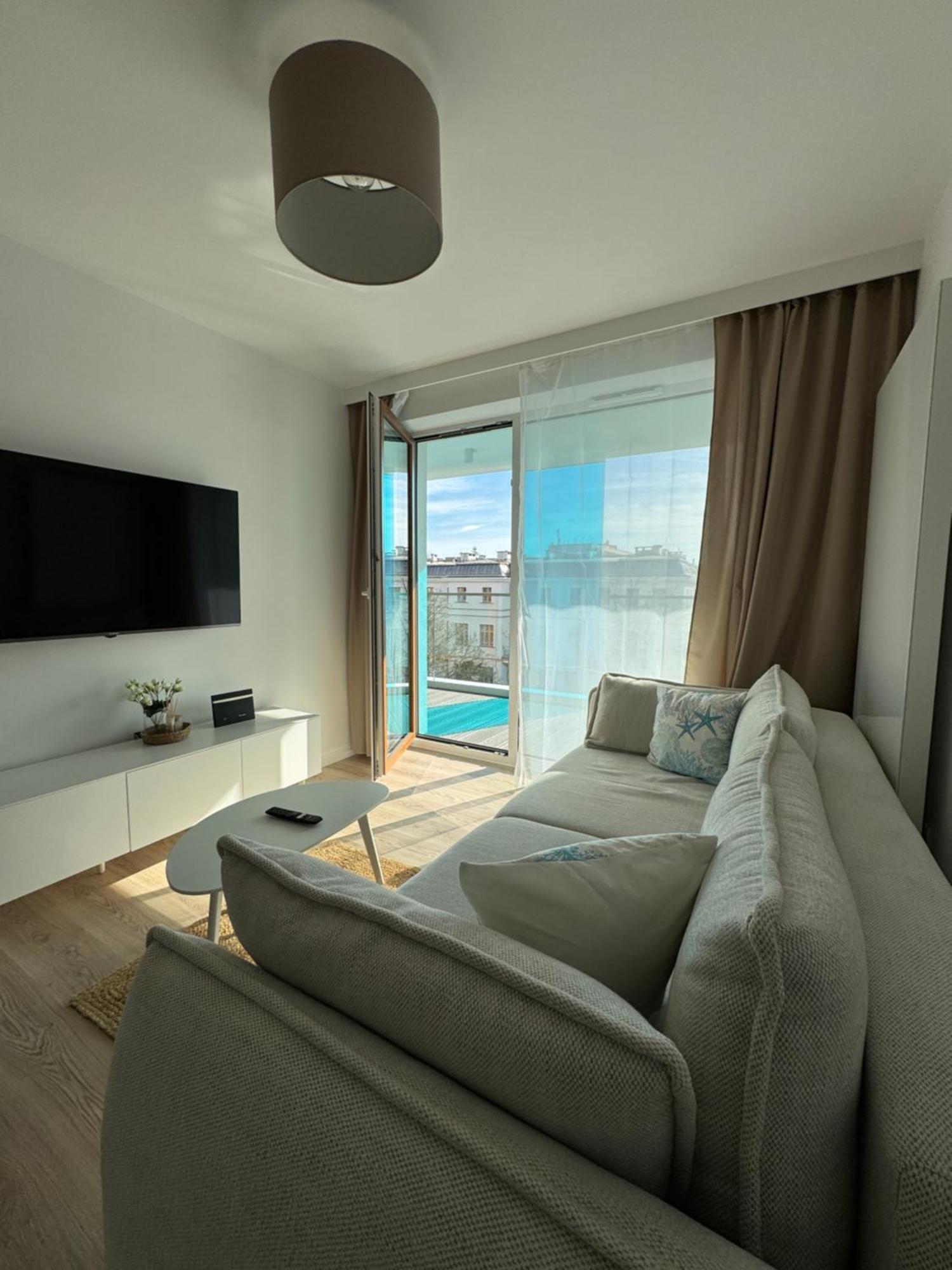 4Summer Kolobrzeg Apartamenty White Blue Sauna & Fitness & Parking 100 Metrow Do Pieknej Szerokiej Piaszczystej Plazy, Wspanialy Widok Z Duzego Tarasu! 100 Meter Zu Einem Schoenen Breiten Sandstrand, Herrliche Aussicht Von Einer Grossen Terrasse! 외부 사진