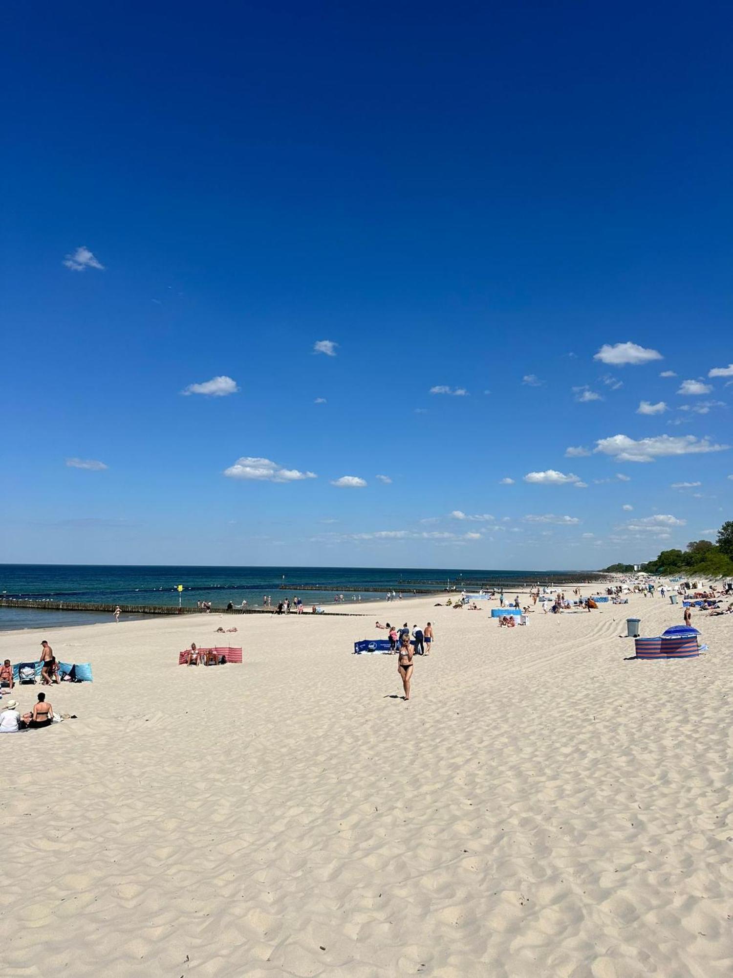 4Summer Kolobrzeg Apartamenty White Blue Sauna & Fitness & Parking 100 Metrow Do Pieknej Szerokiej Piaszczystej Plazy, Wspanialy Widok Z Duzego Tarasu! 100 Meter Zu Einem Schoenen Breiten Sandstrand, Herrliche Aussicht Von Einer Grossen Terrasse! 외부 사진